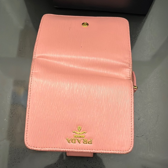 Prada Zip Coin Purse Vitello Move - Picture 11 of 13